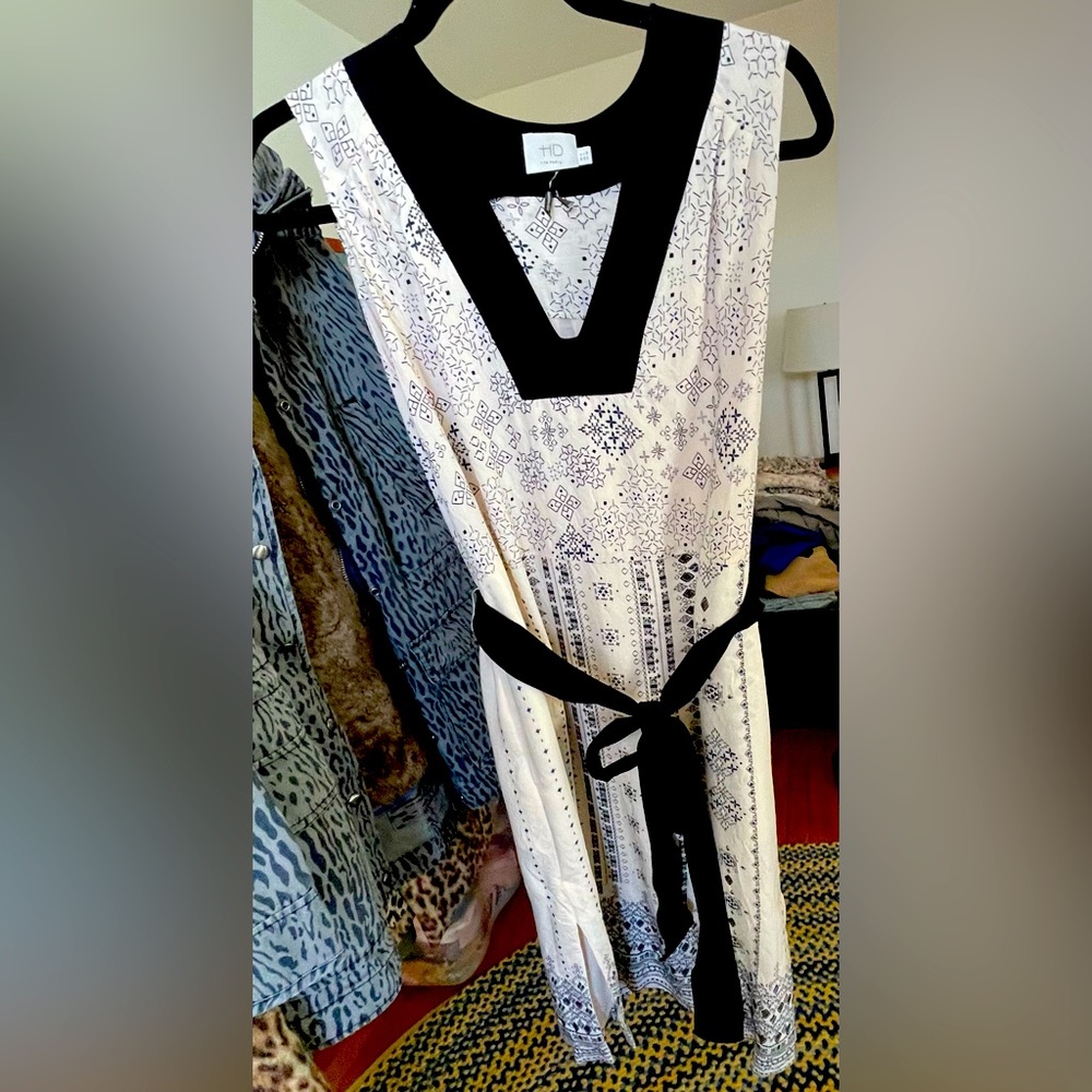 Classy Black and Cream Dress